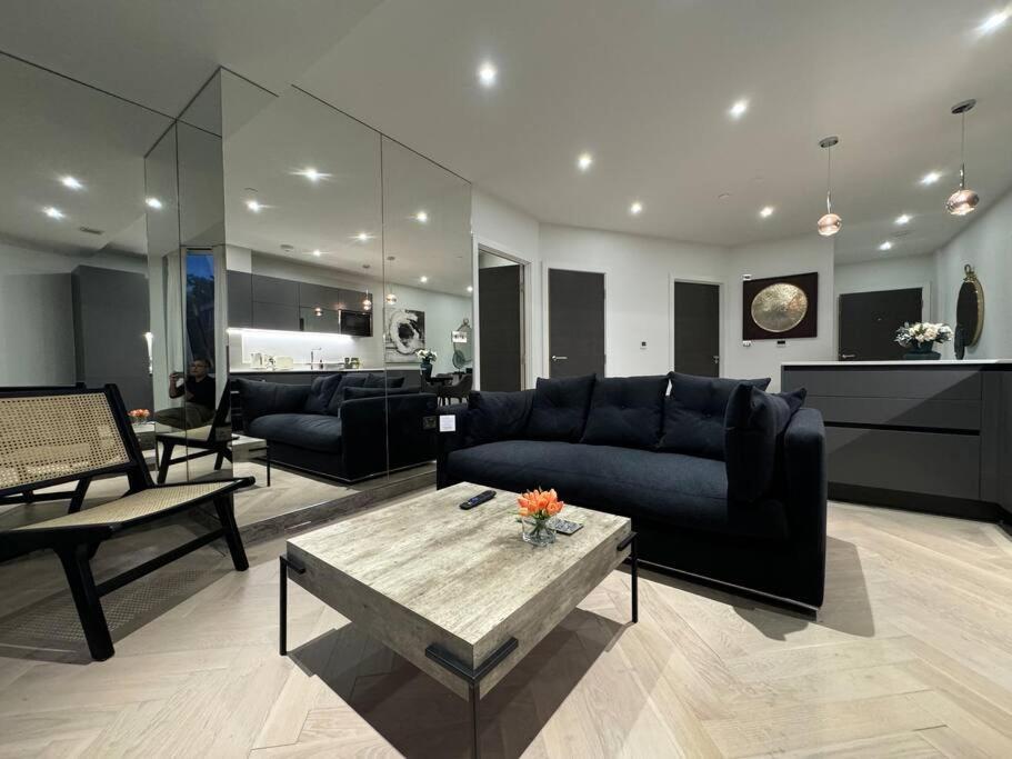 Reading's Lush Haven - 1br 1ba - Chrl F14 Reading